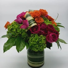 Load and play video in Gallery viewer, Hydrangea elegance