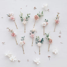 Load image into Gallery viewer, Floral hair pins toronto